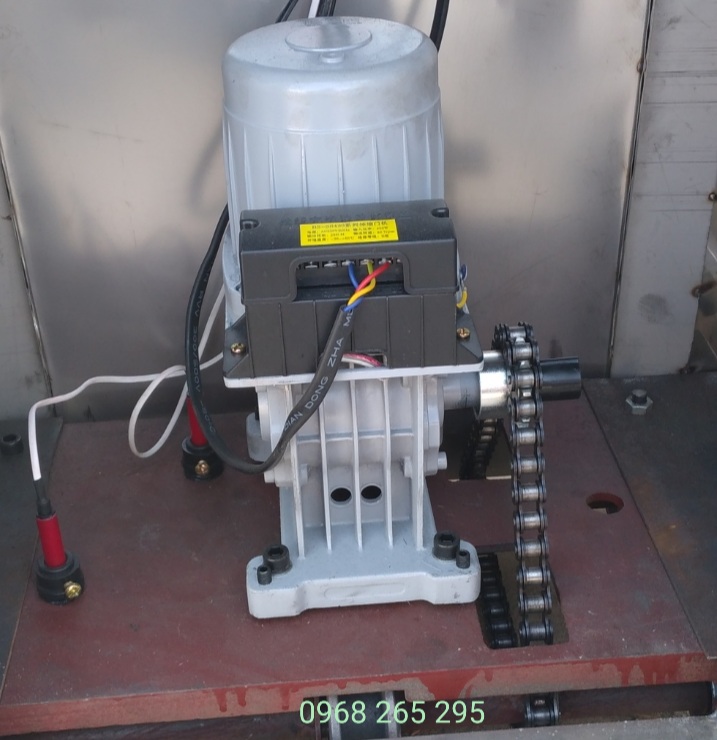 Báo giá motor cổng xếp 